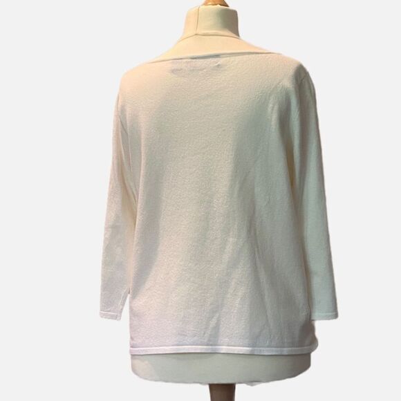 0127 - Dana Buckman White Sweater with Cutout front Size 1X New - Picture 3 of 5